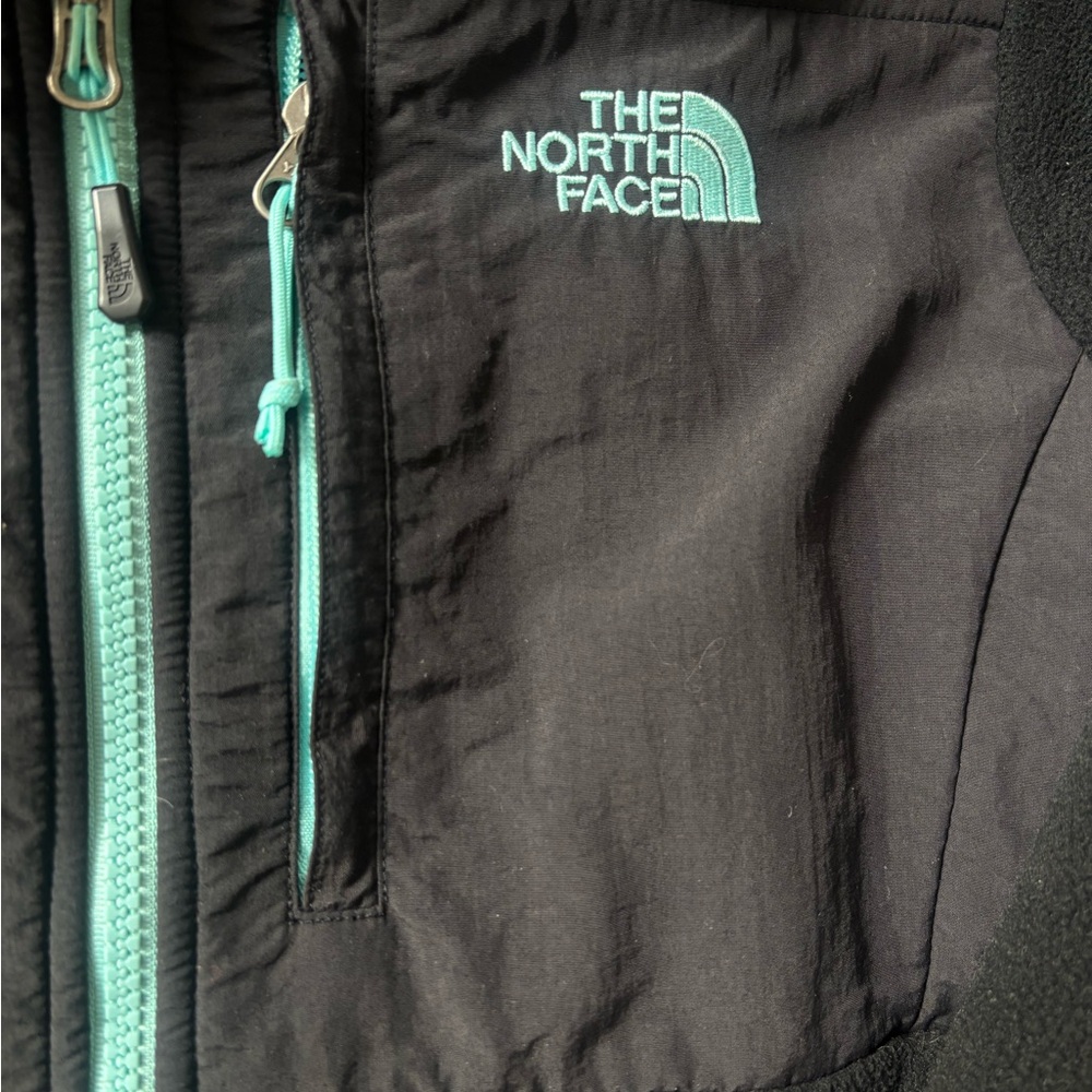 The North Face Black Jacket - Picture 7 of 7